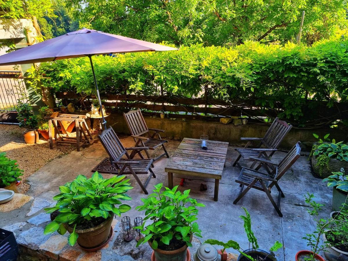 L'Ancienne Forge De Cregols Bed and Breakfast Exteriör bild