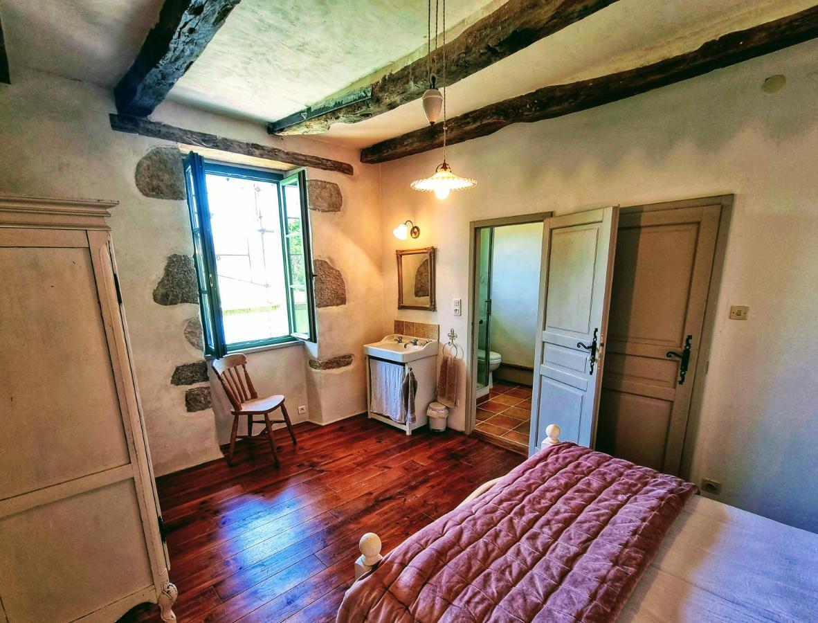 L'Ancienne Forge De Cregols Bed and Breakfast Exteriör bild